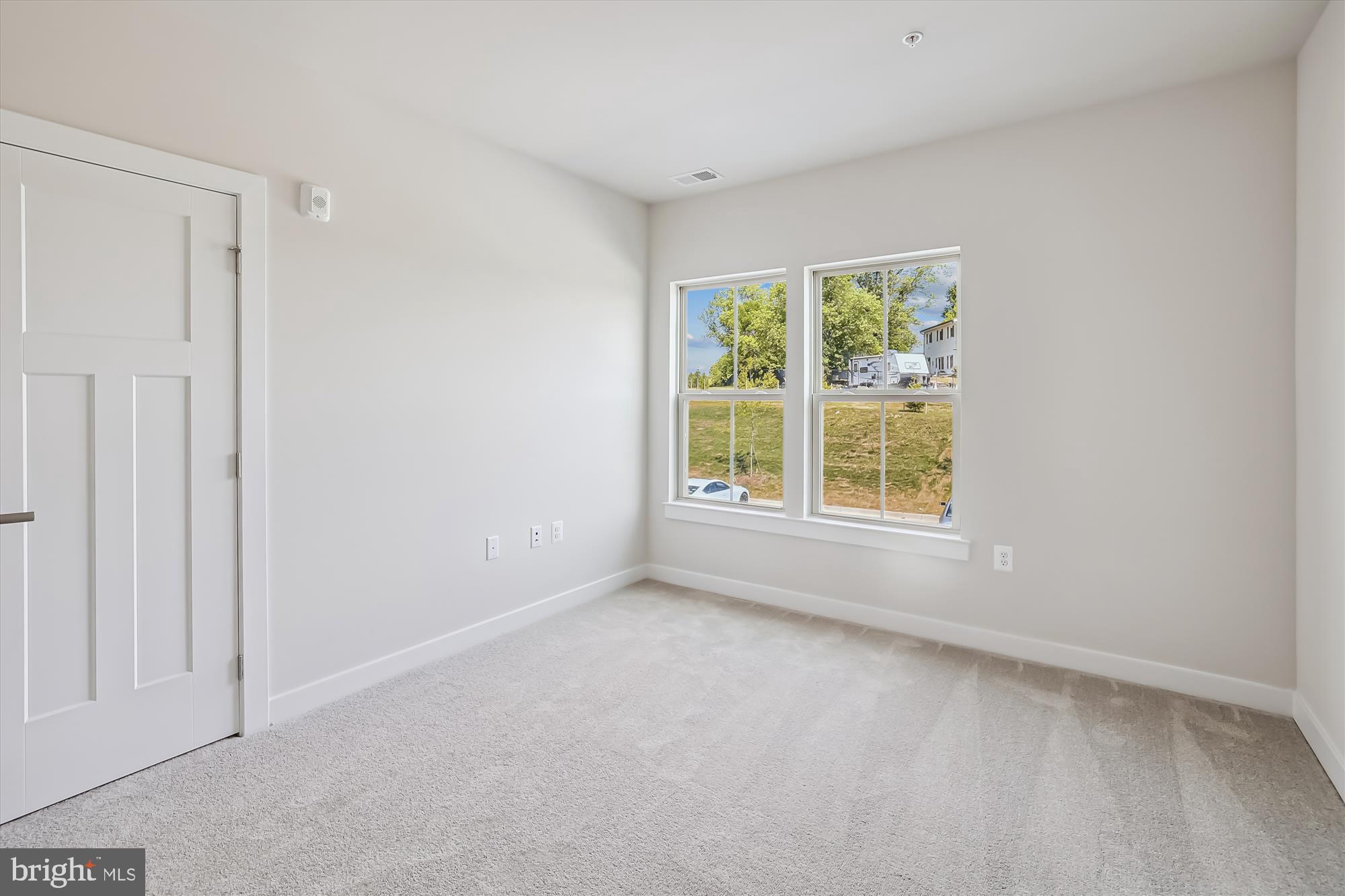 3520 Starlight St #102