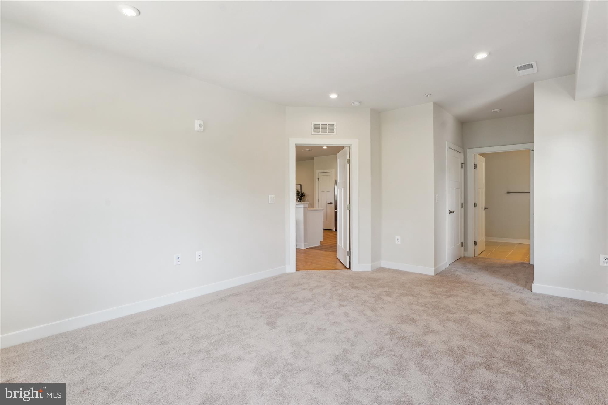 3520 Starlight St #102