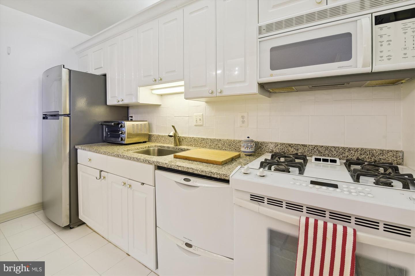 4515 Willard Ave #1102s