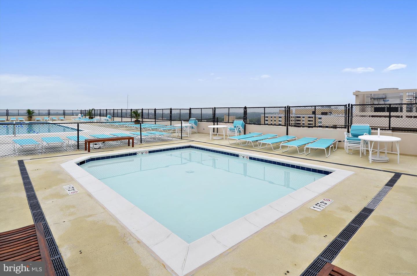 4515 Willard Ave #1102s