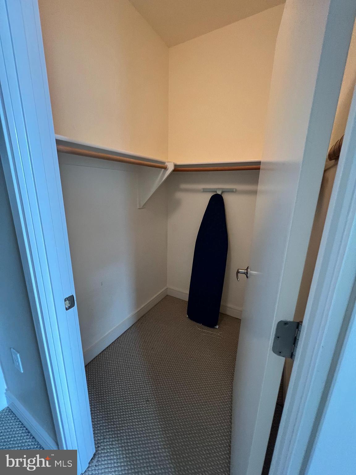 6820 Wisconsin #5004