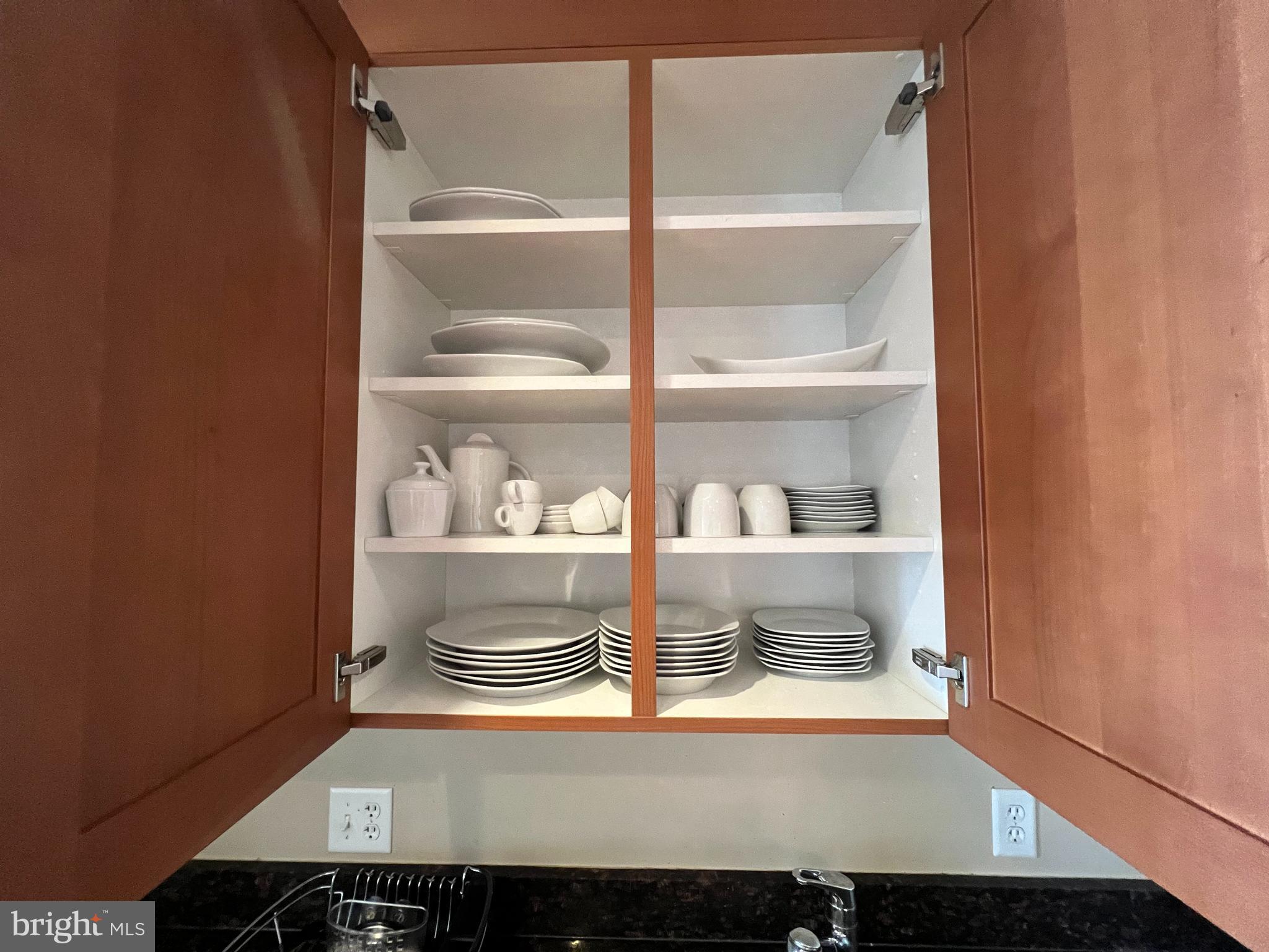 6820 Wisconsin #5004