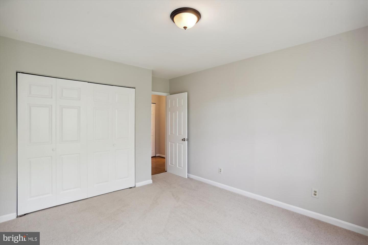 770 Quince Orchard Blvd #201