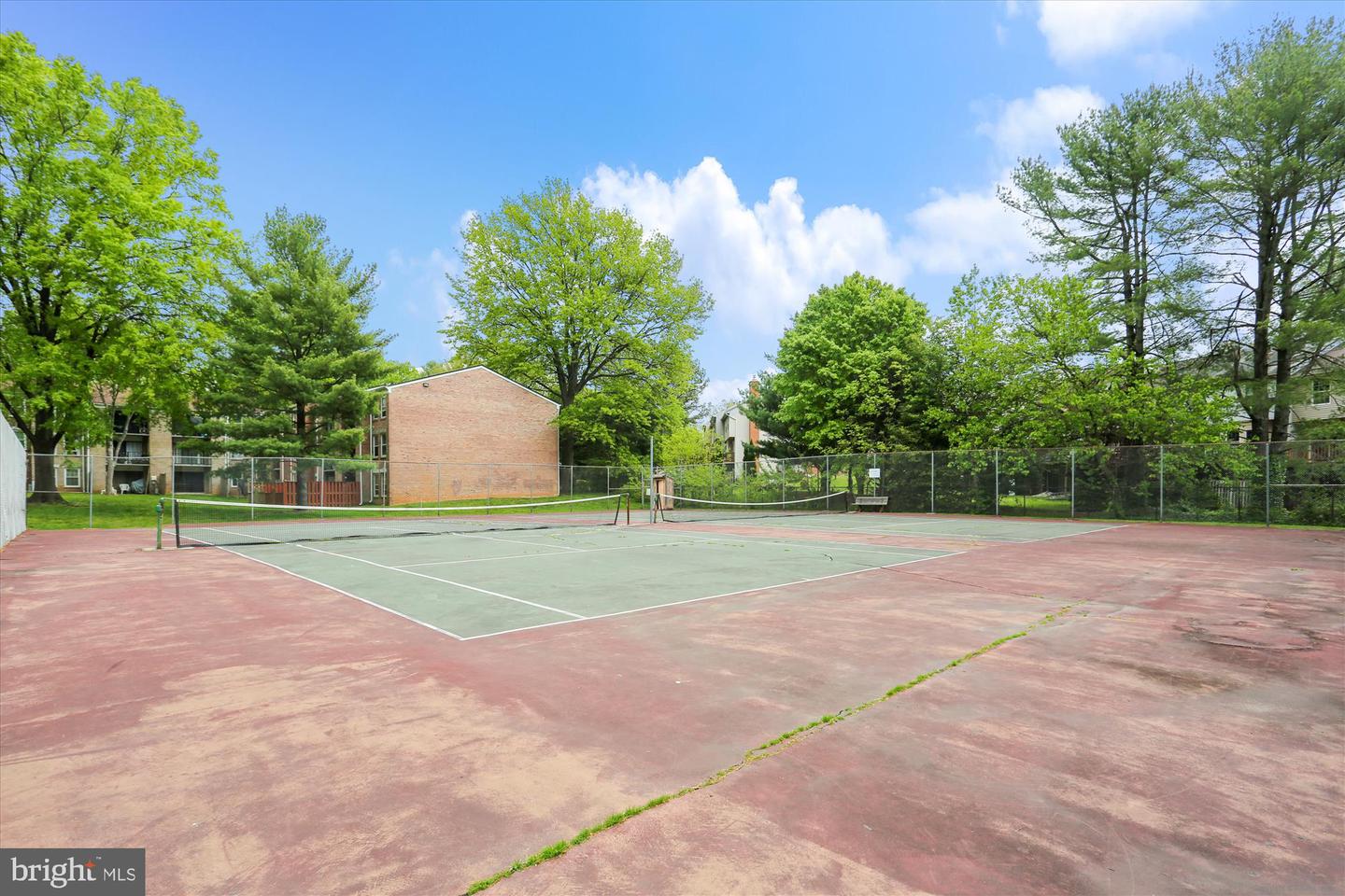 770 Quince Orchard Blvd #201