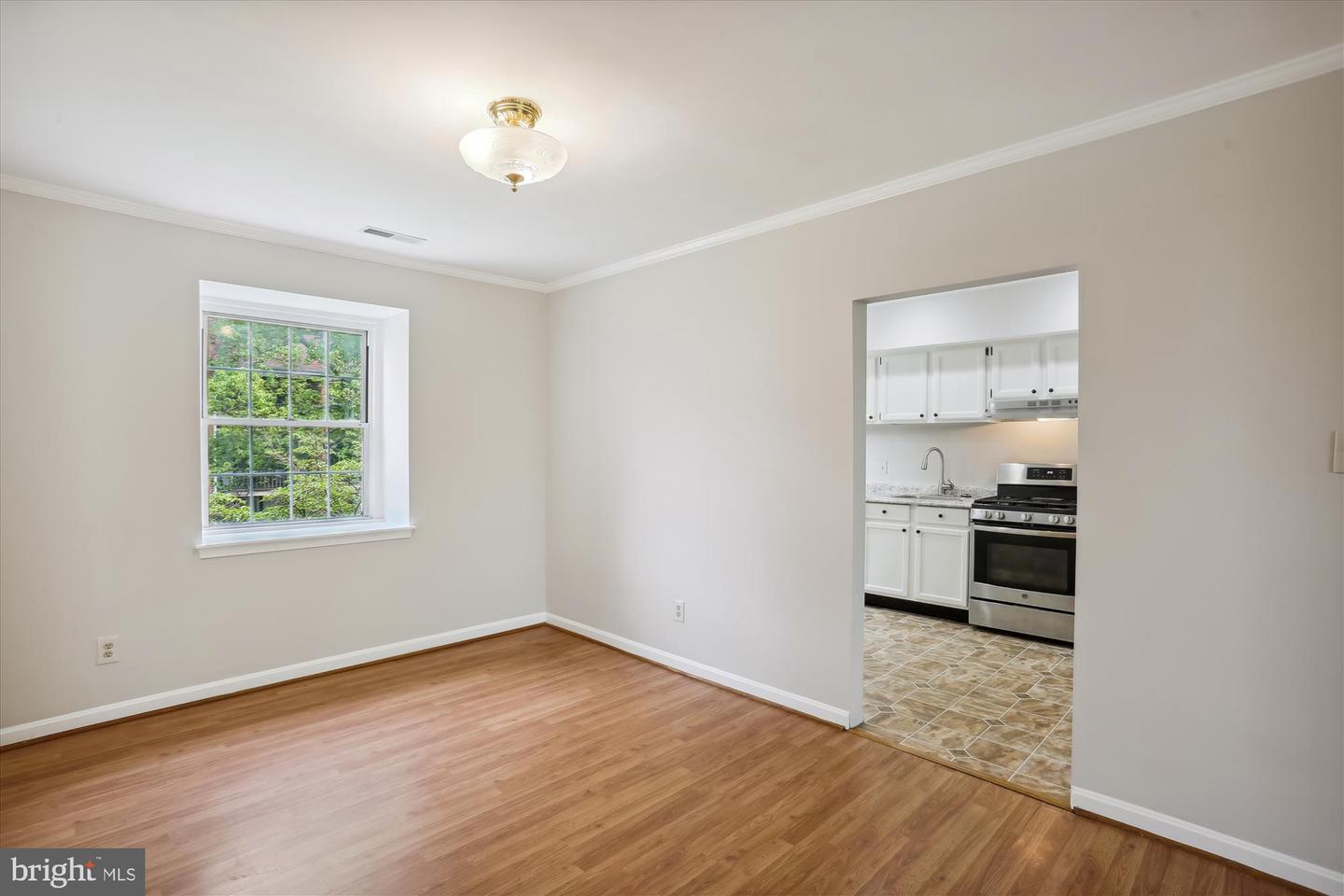 770 Quince Orchard Blvd #201
