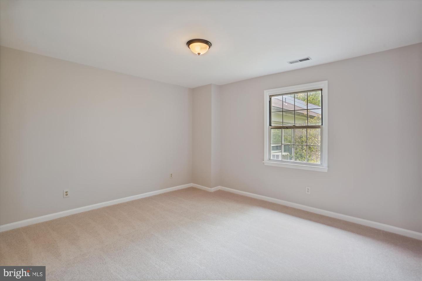 770 Quince Orchard Blvd #201