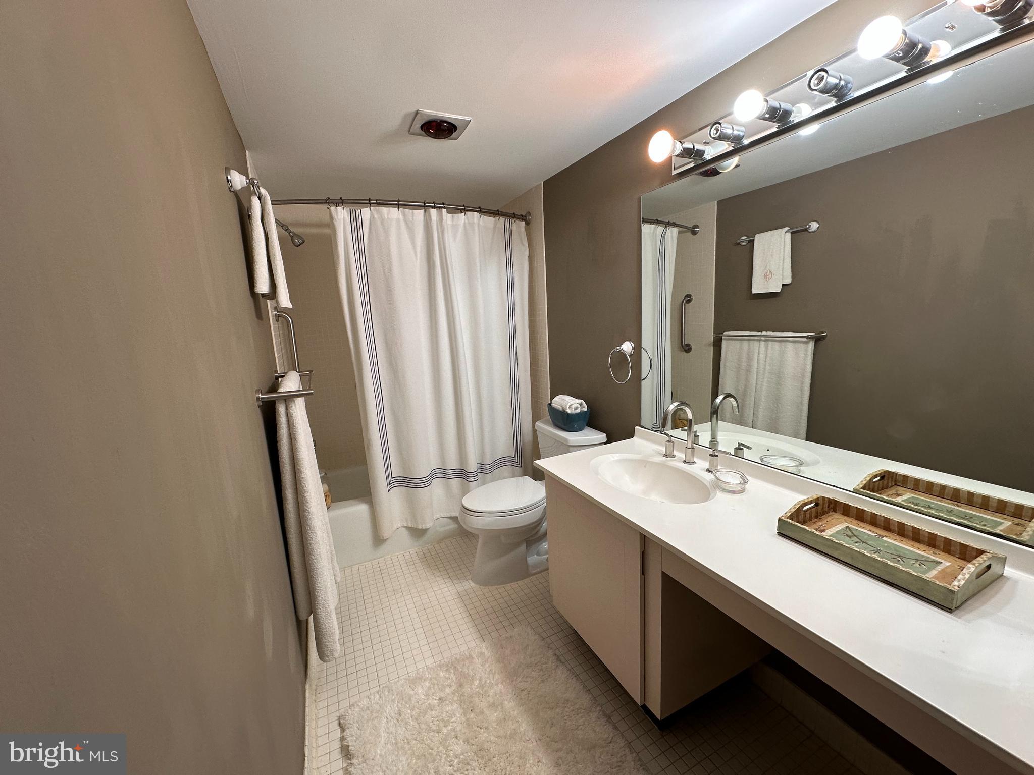 4620 N Park Ave #1106e