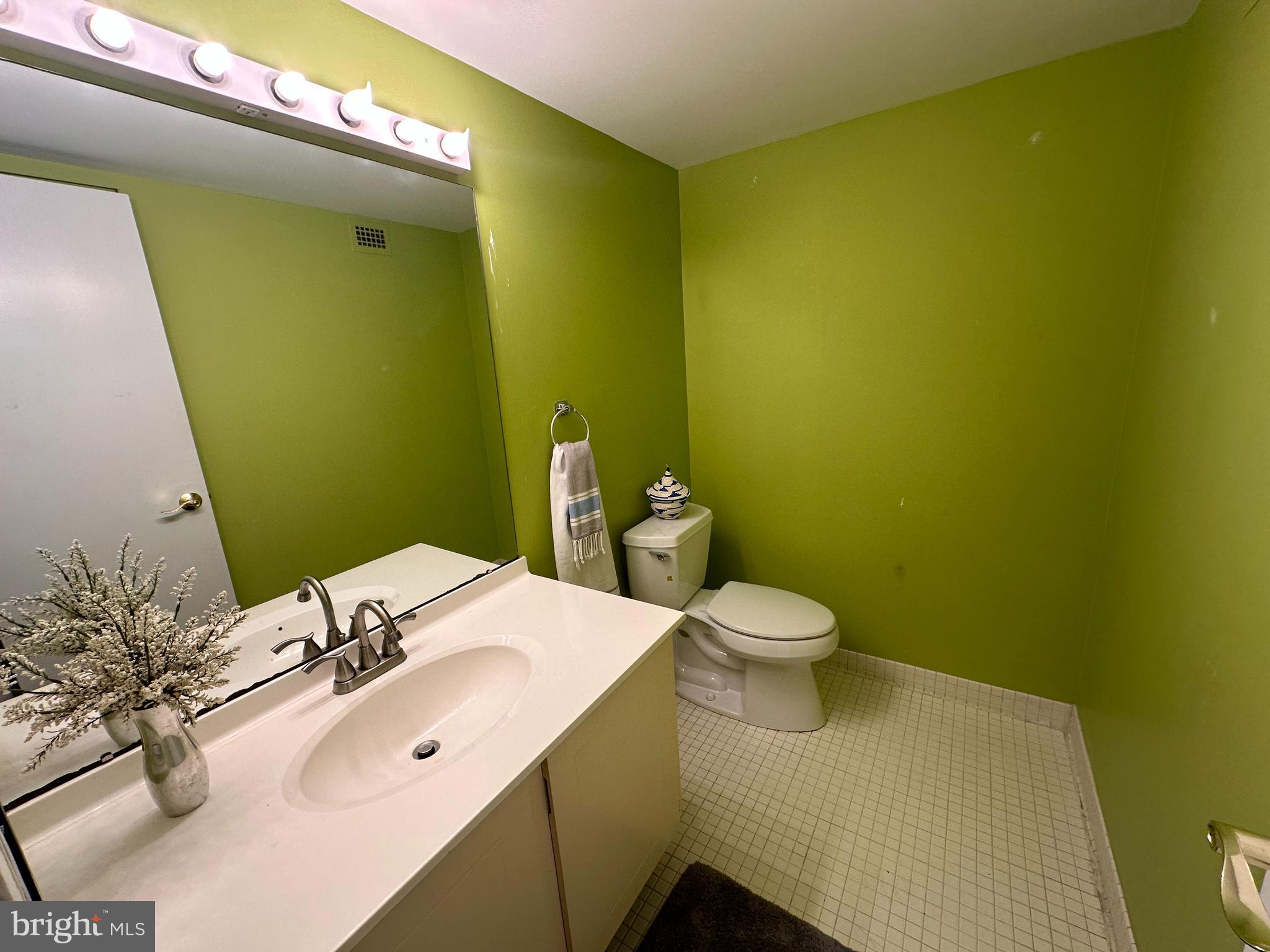 4620 N Park Ave #1106e