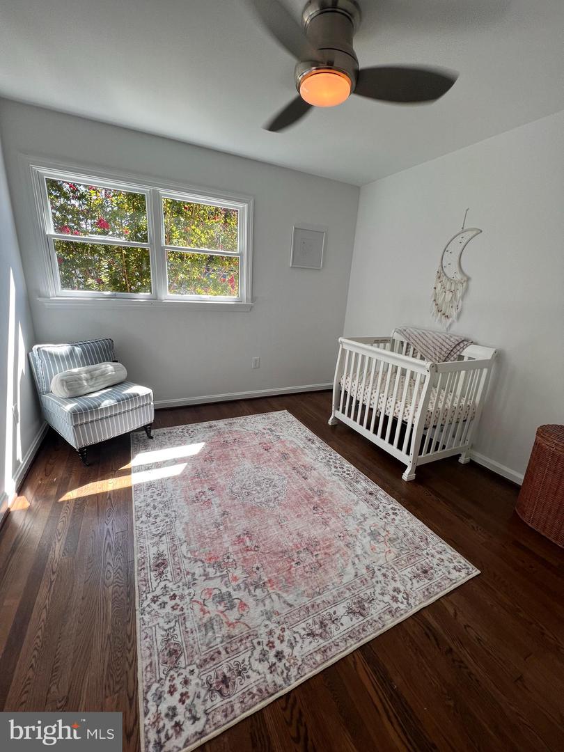 10122 Greenock Rd
