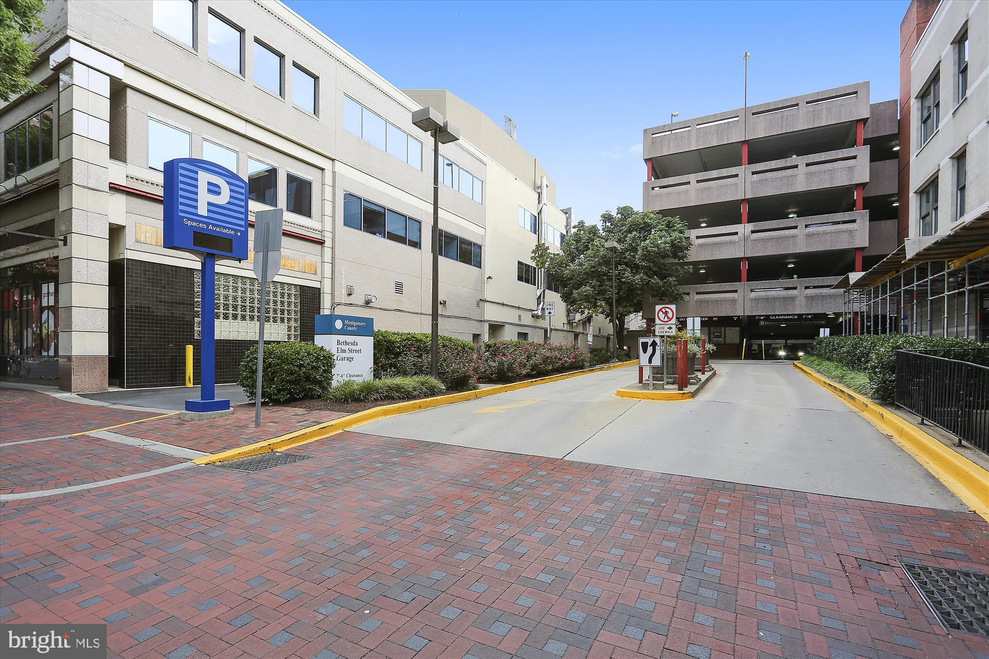 7500 Woodmont Ave #S706