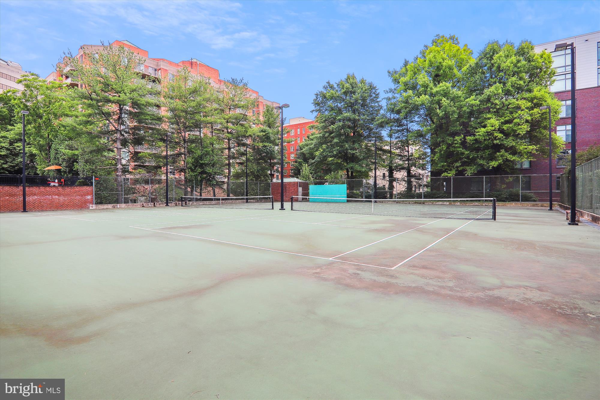 7500 Woodmont Ave #S706