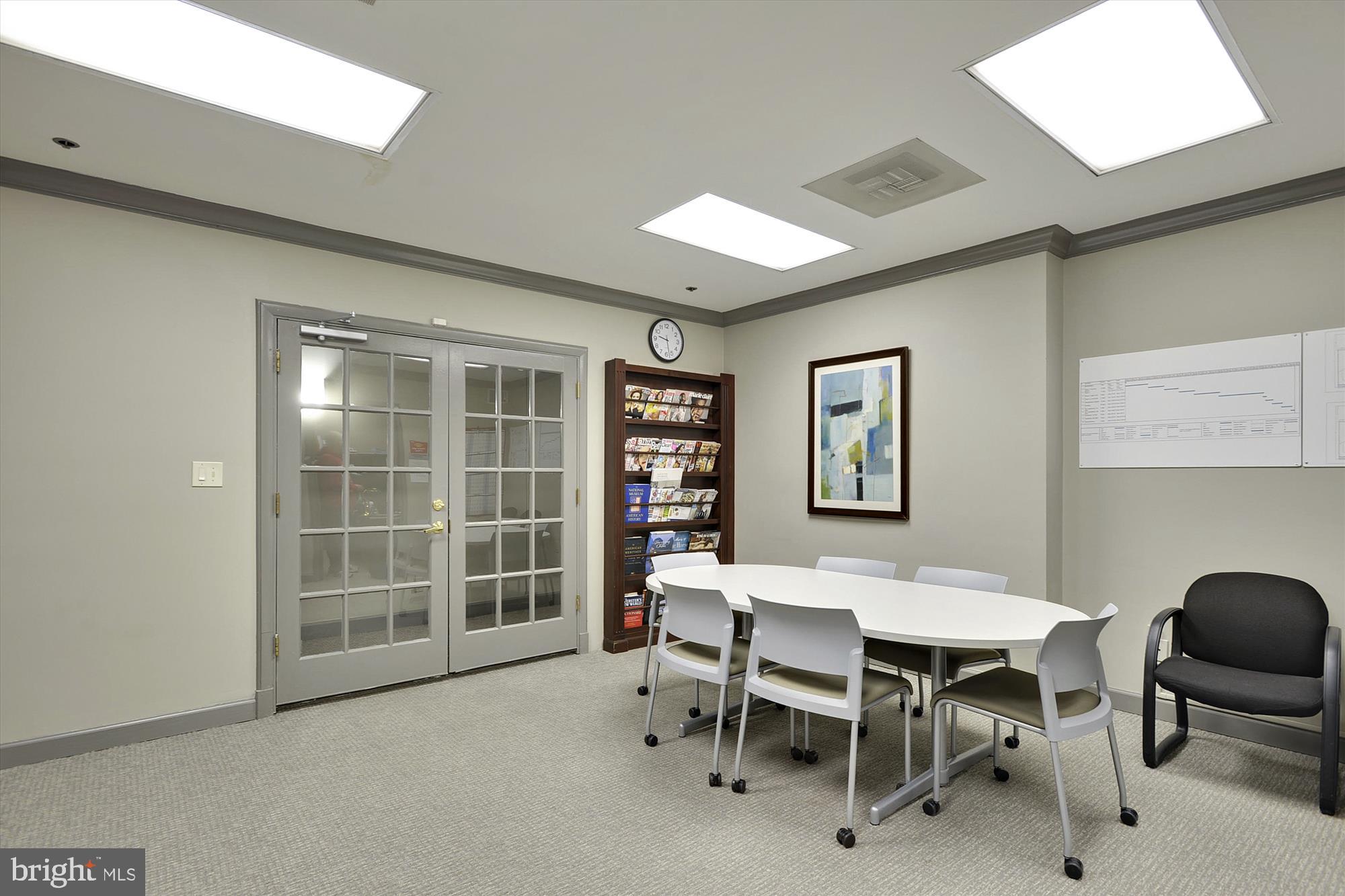 7500 Woodmont Ave #S706