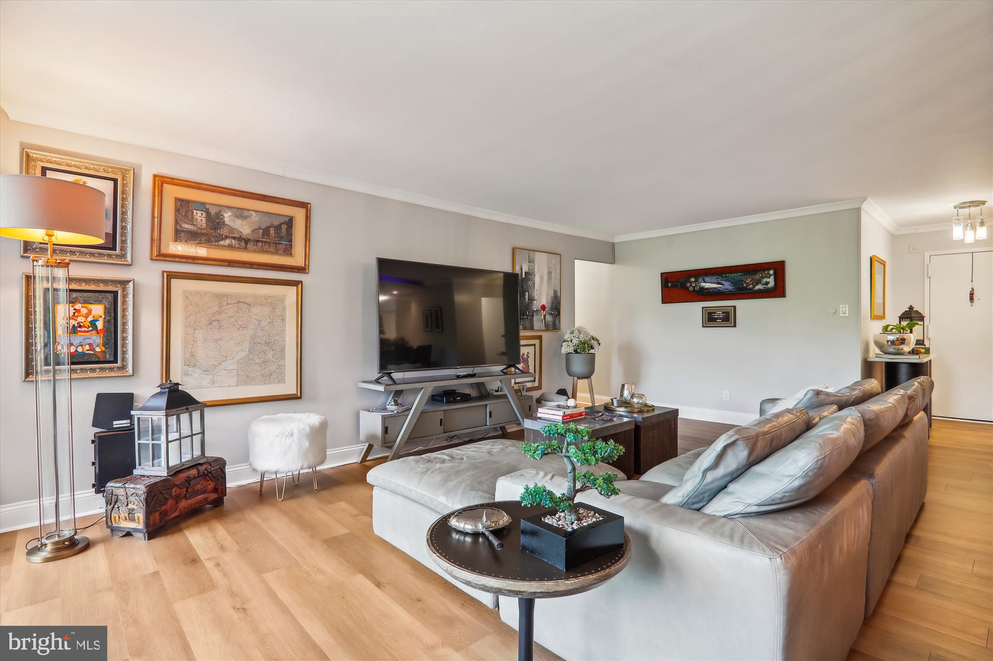 4620 N Park Ave #408e