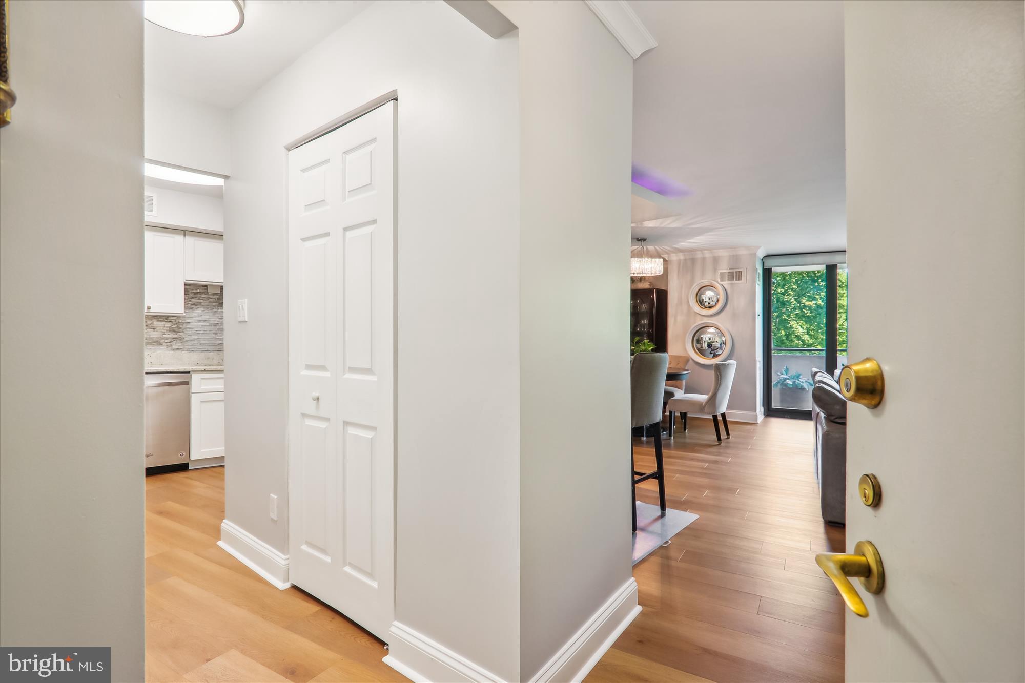 4620 N Park Ave #408e