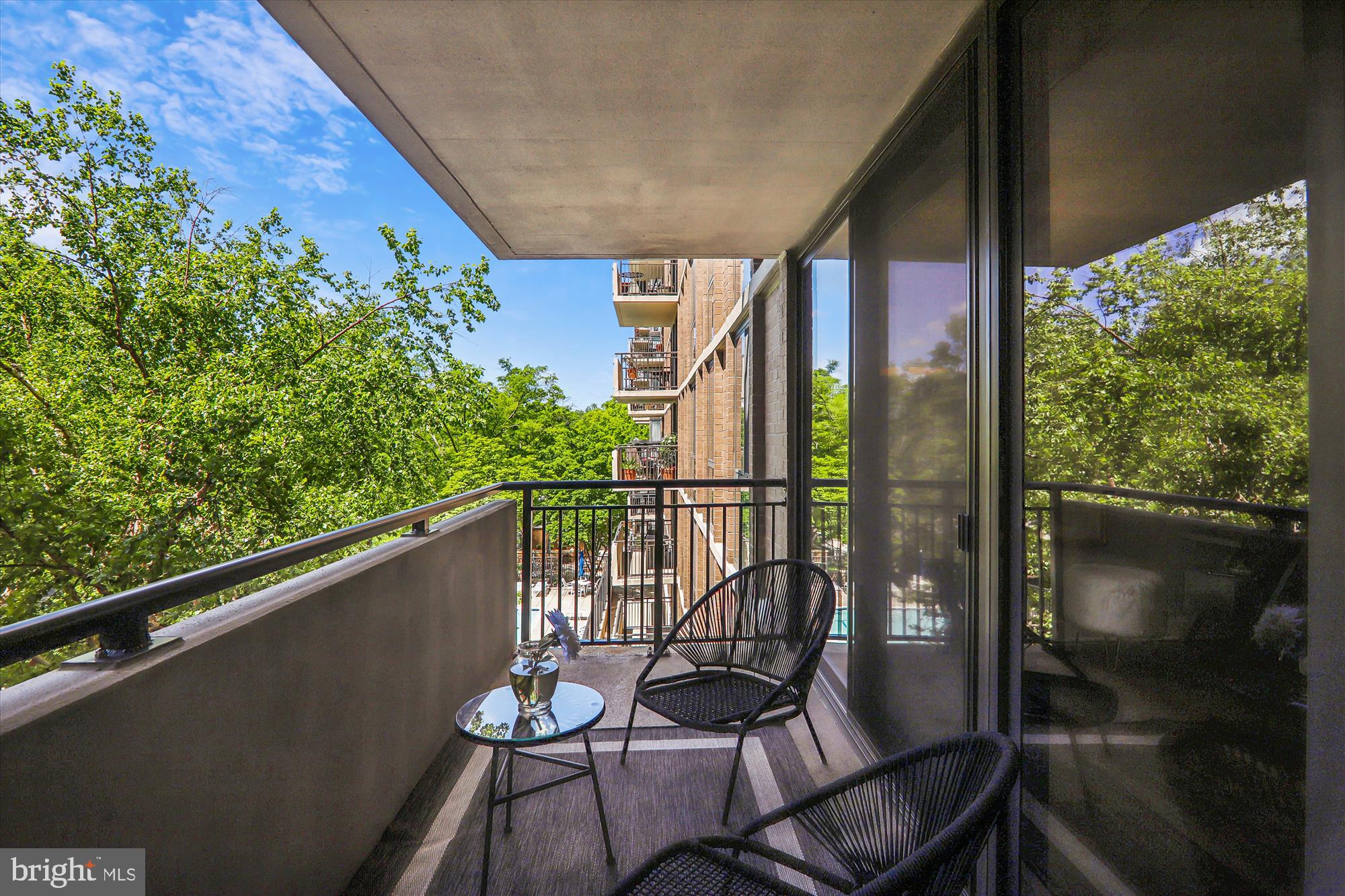 4620 N Park Ave #408e