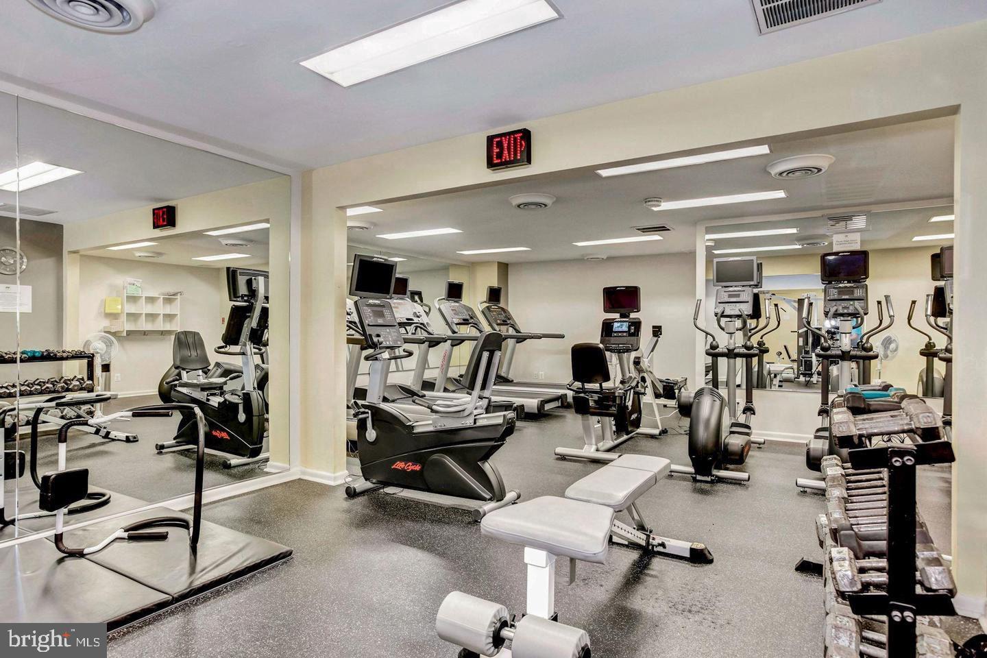 4620 N Park Ave #408e