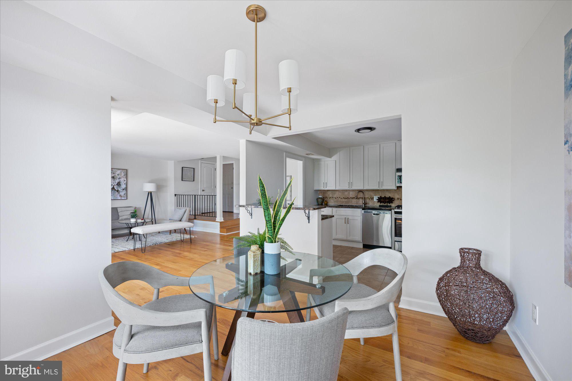 10853 Amherst Ave #201