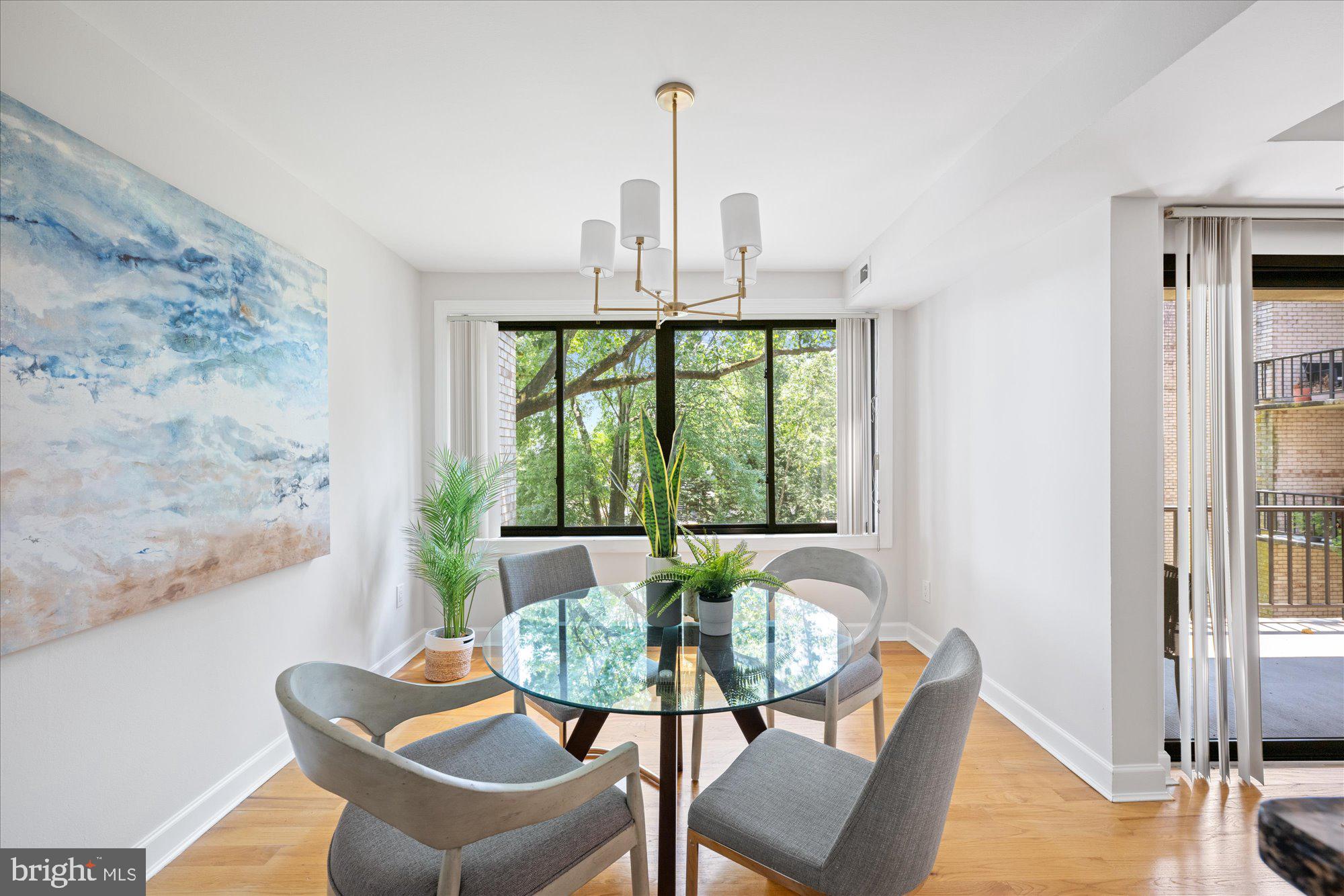 10853 Amherst Ave #201