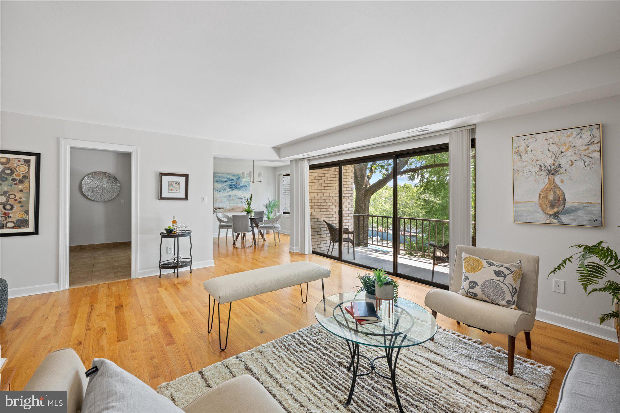 10853 Amherst Ave #201