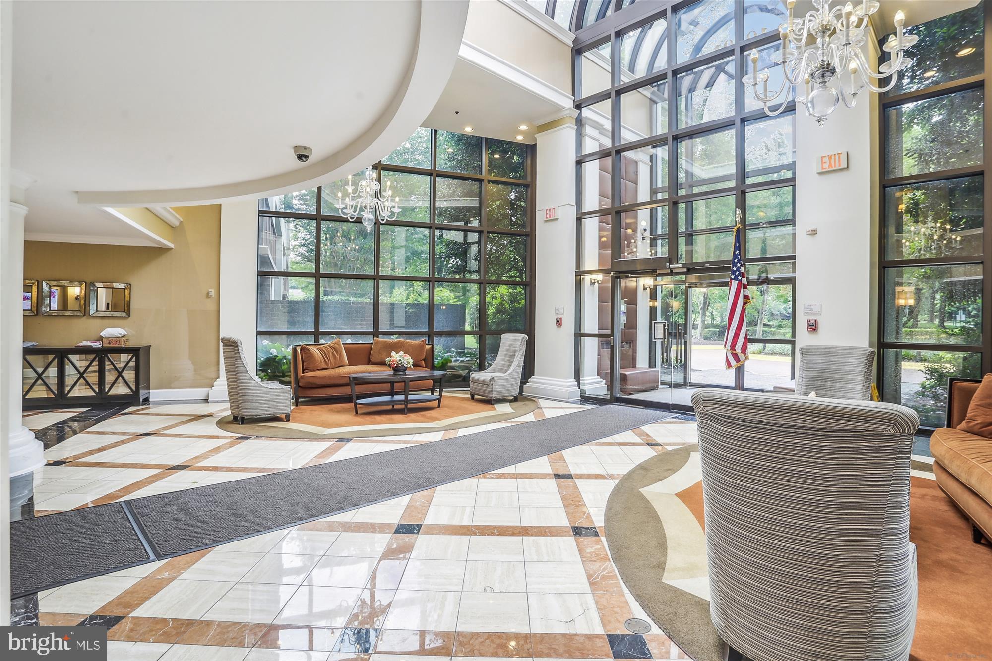 10101 Grosvenor Pl #1206