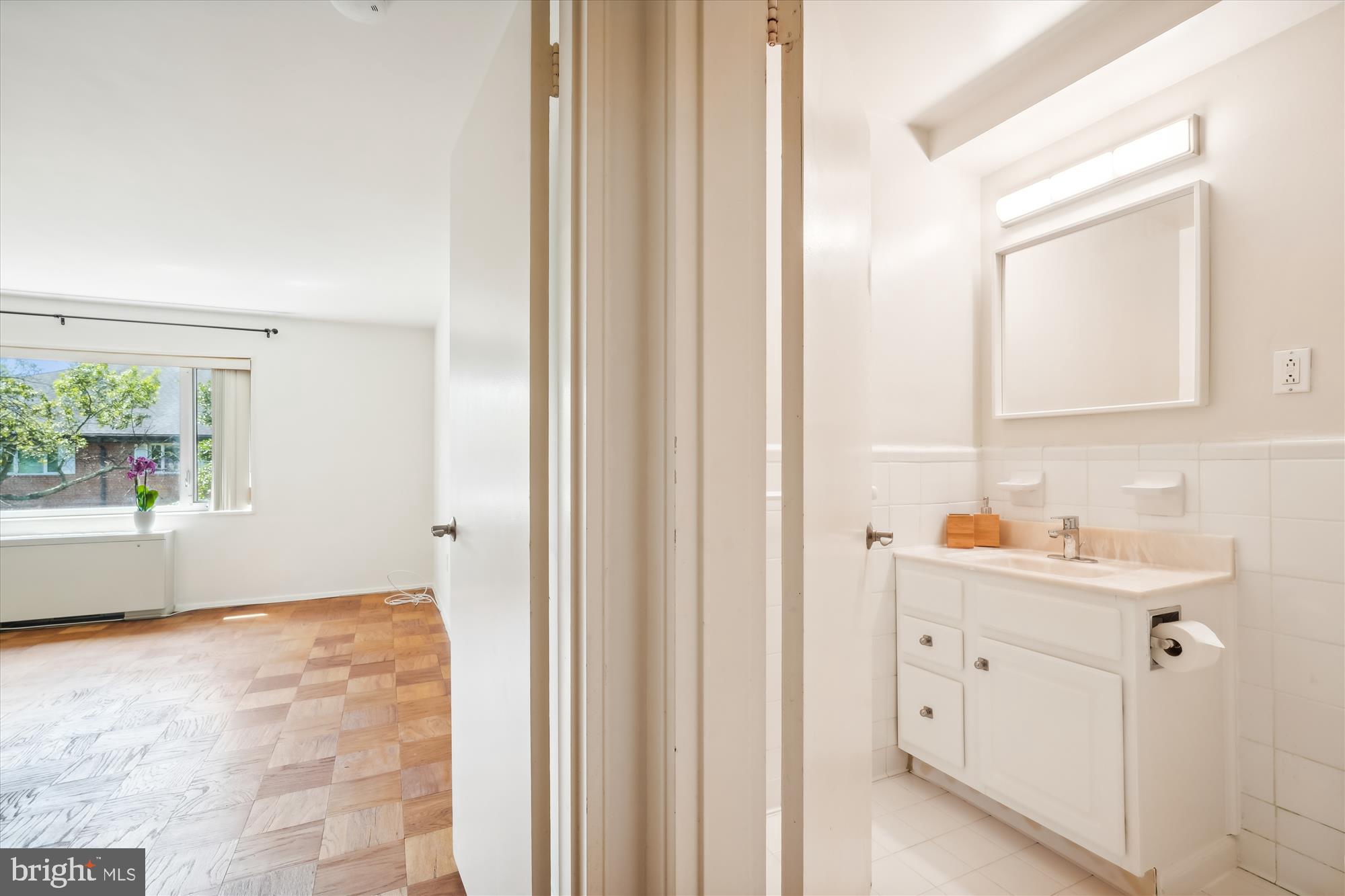 5301 WESTBARD CIR #410