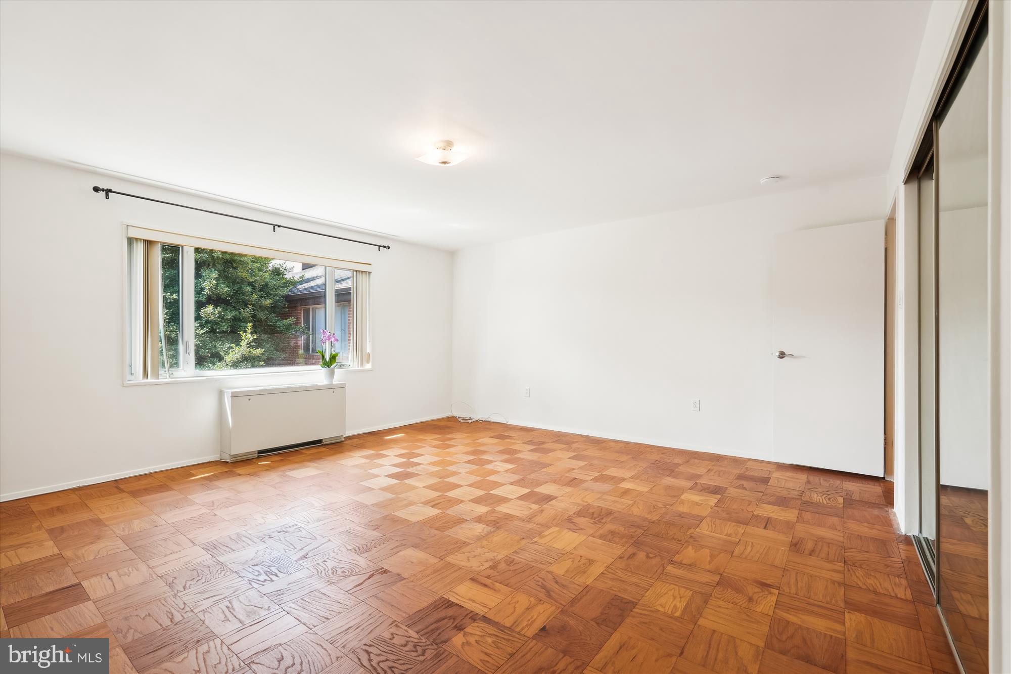 5301 WESTBARD CIR #410