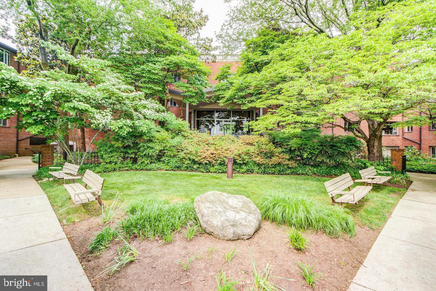 5301 WESTBARD CIR #410