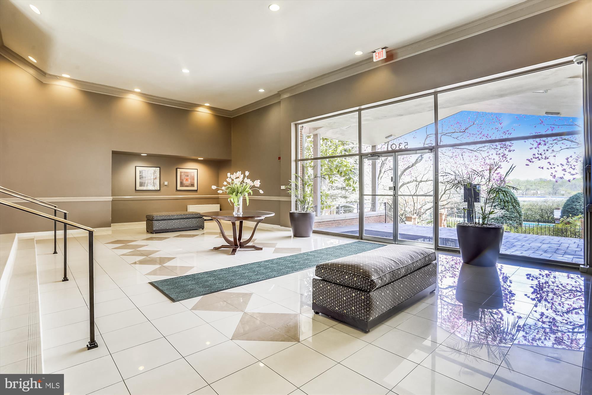 5301 WESTBARD CIR #410