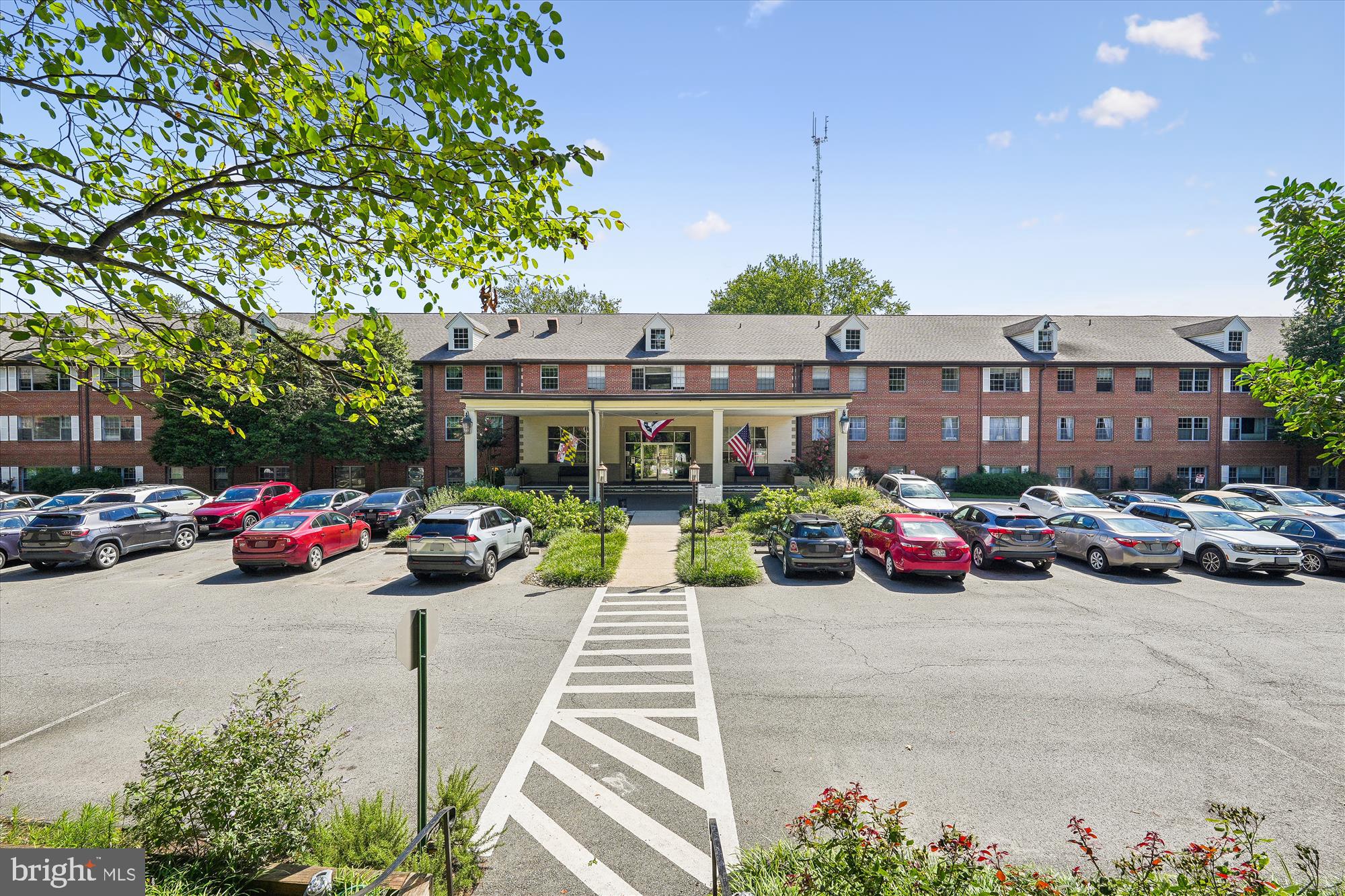 5301 WESTBARD CIR #410