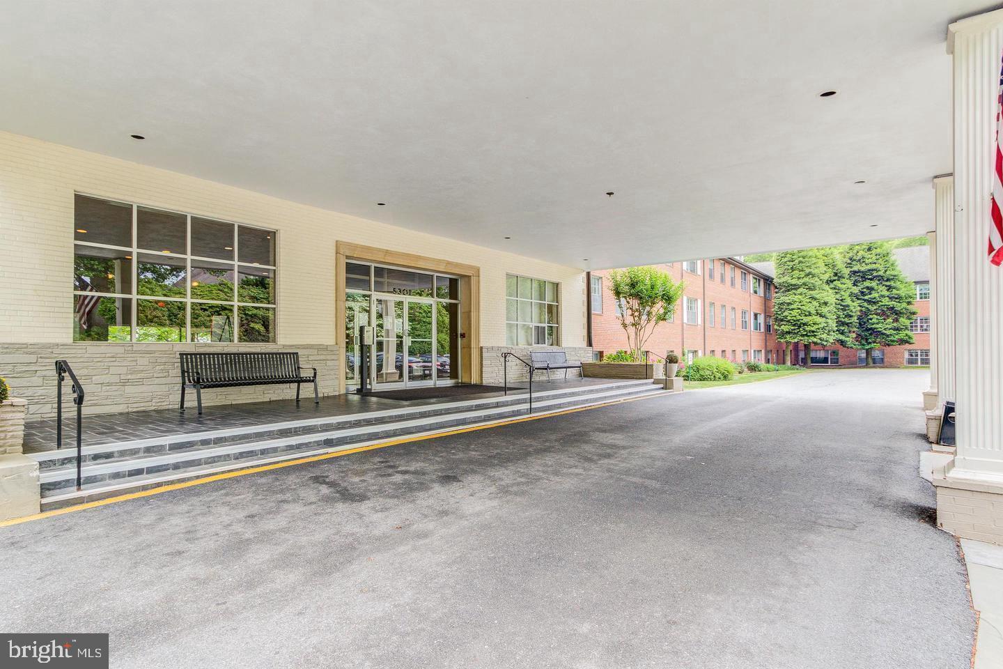 5301 WESTBARD CIR #410