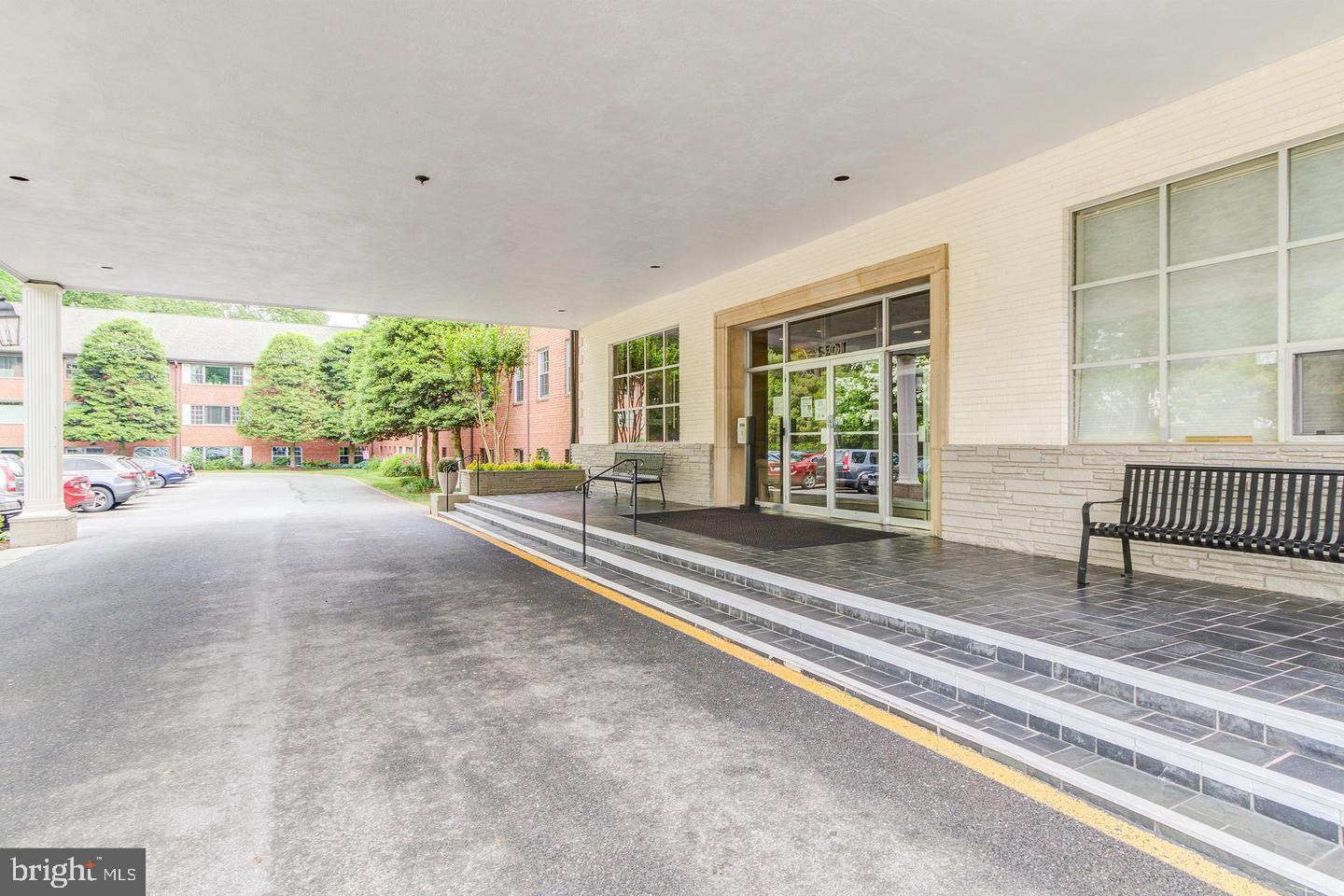 5301 WESTBARD CIR #410