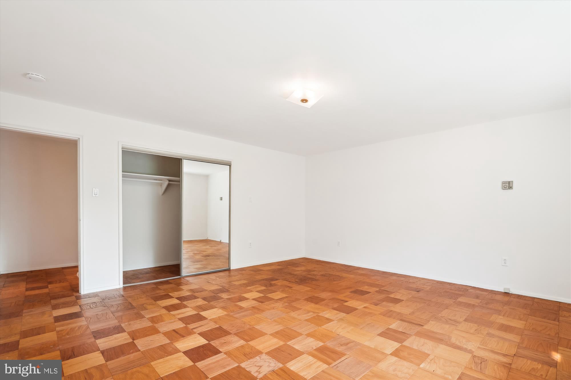 5301 WESTBARD CIR #410