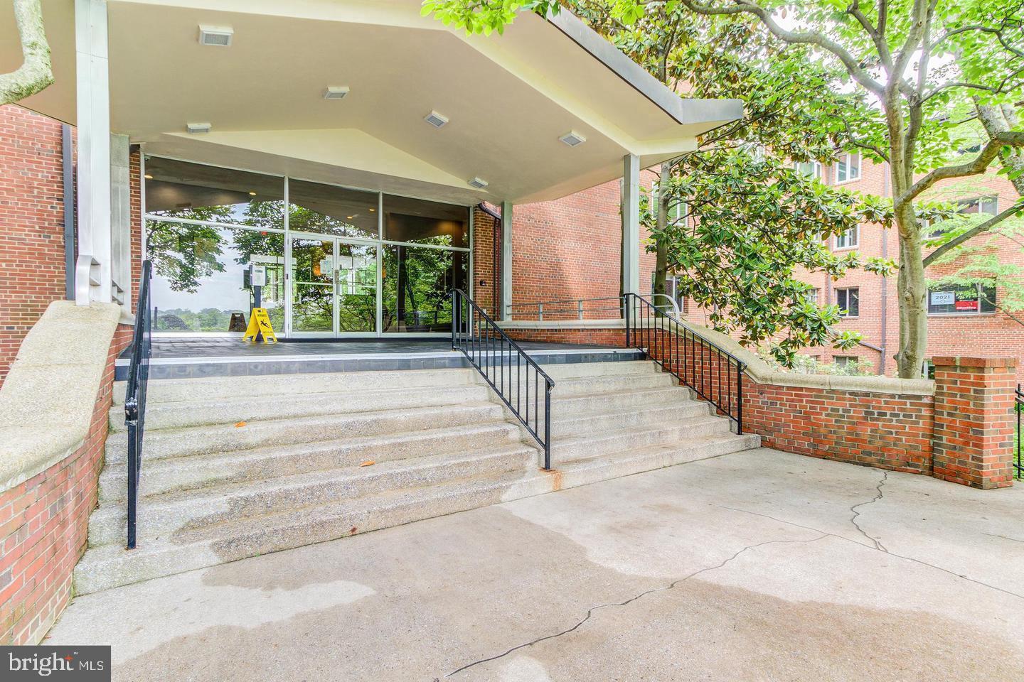 5301 WESTBARD CIR #410