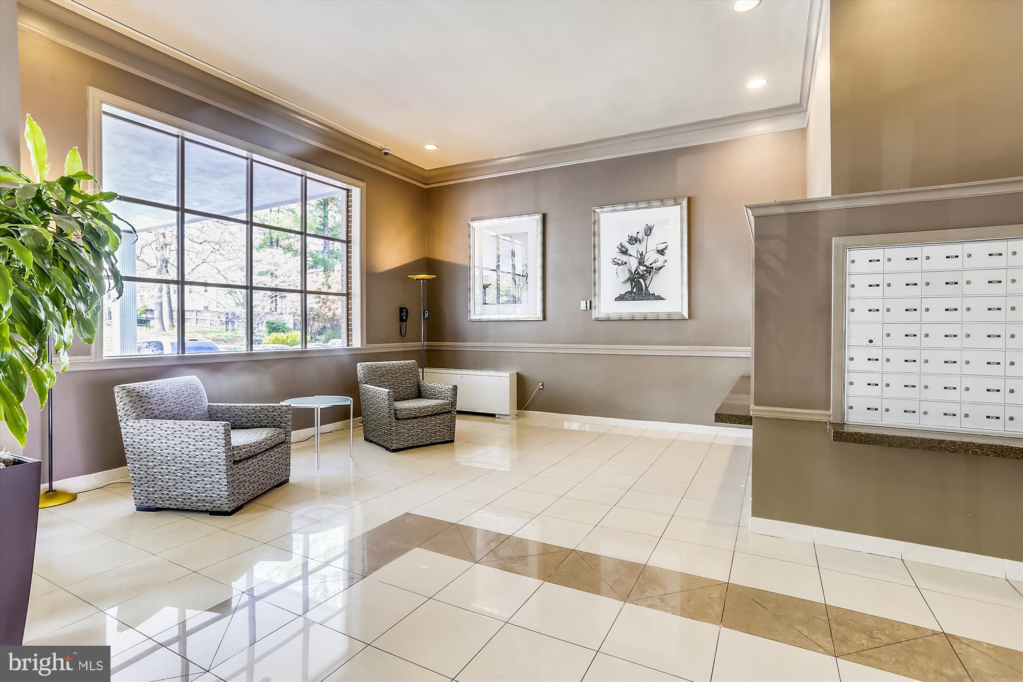 5301 WESTBARD CIR #410