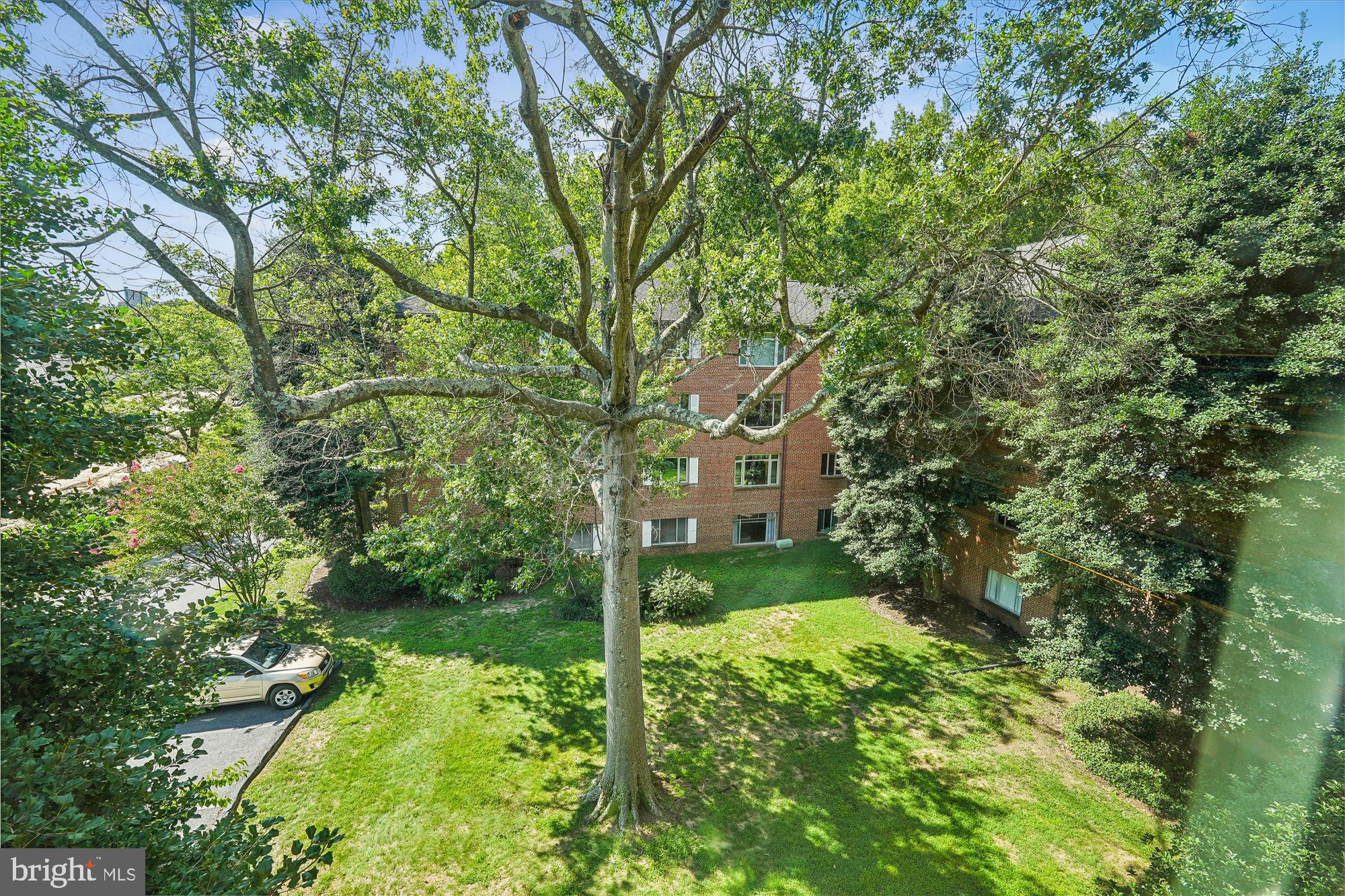 5301 WESTBARD CIR #410