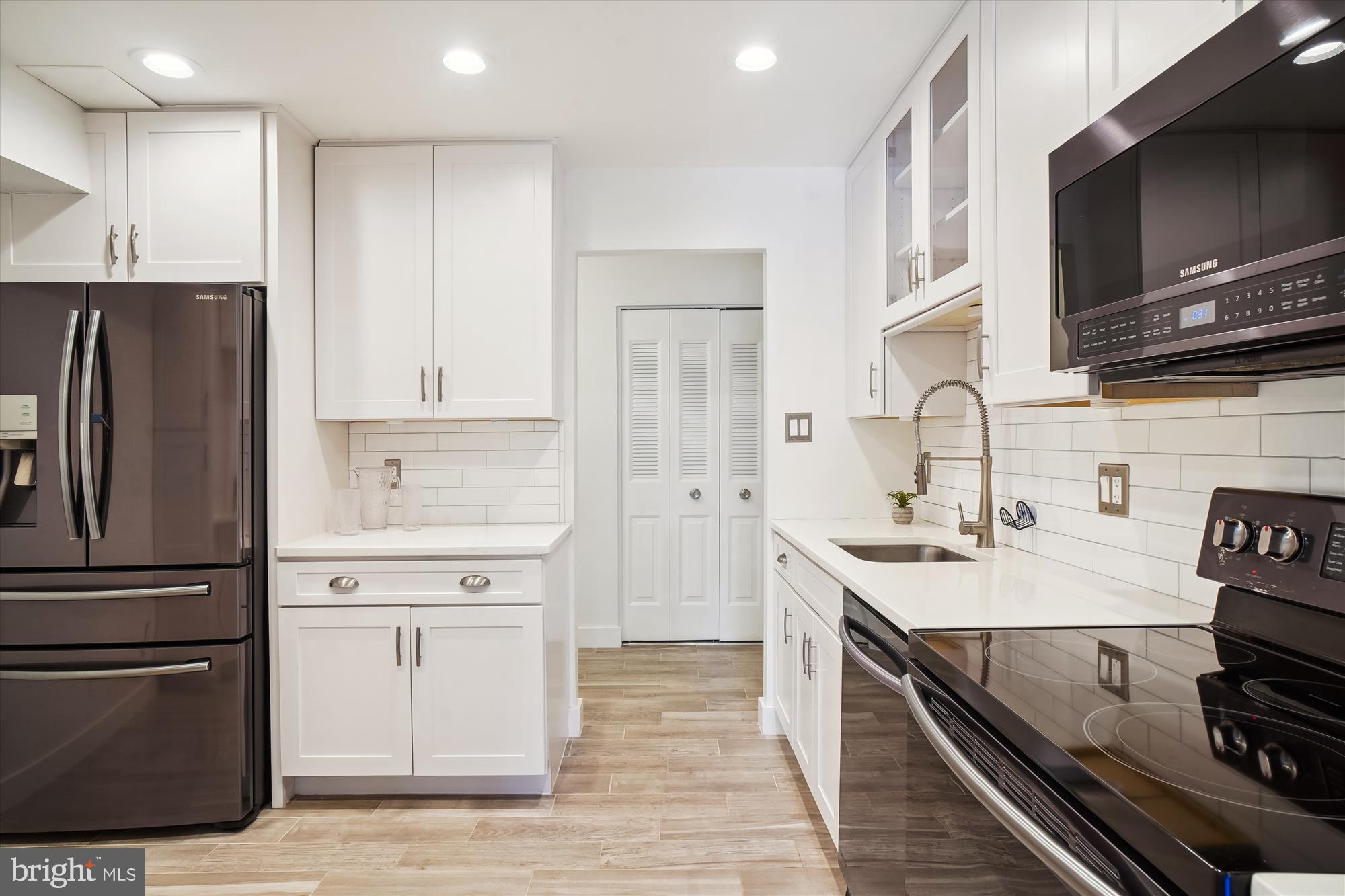 11405 Commonwealth Dr #201