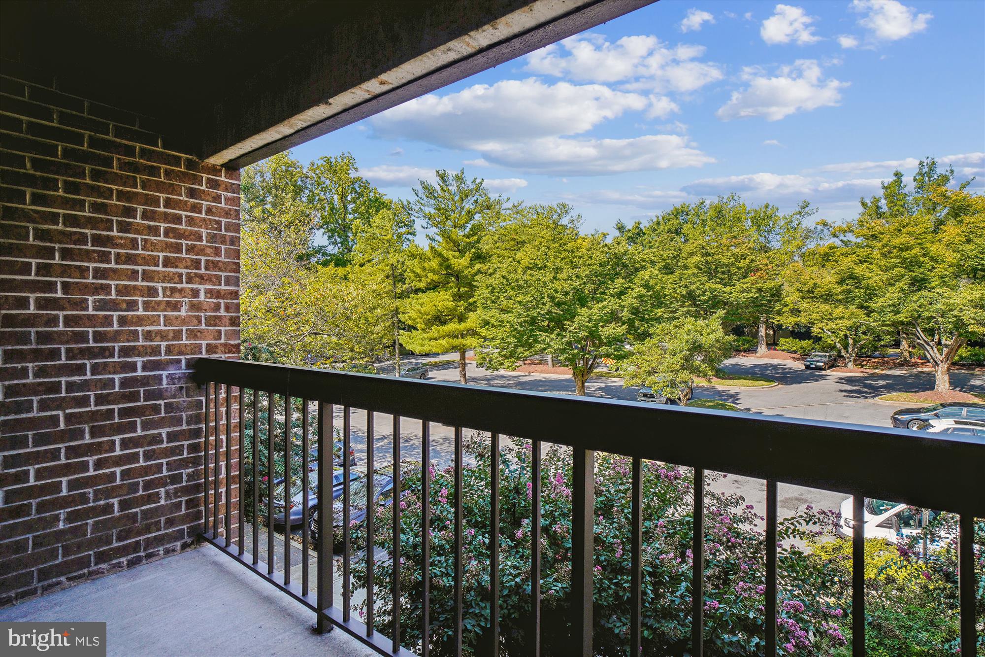 11405 Commonwealth Dr #201