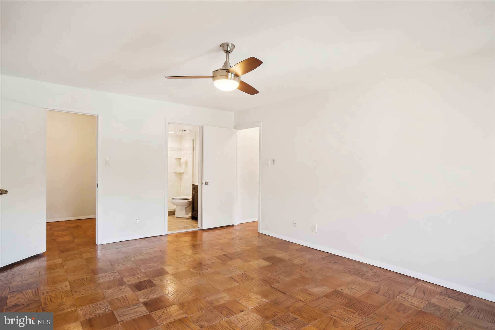 11405 Commonwealth Dr #201