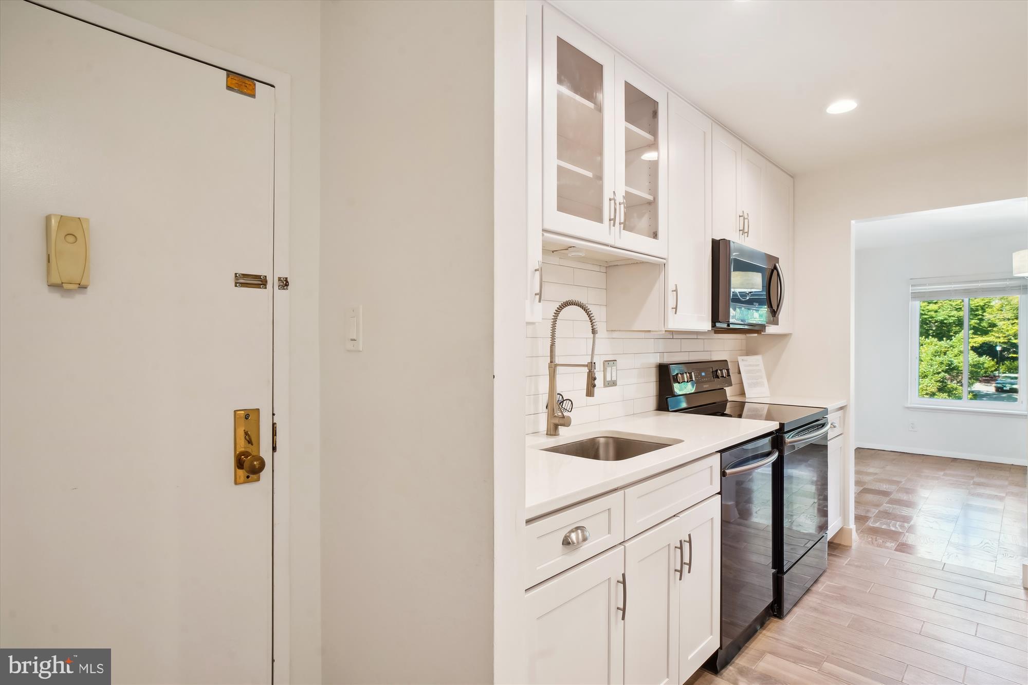 11405 Commonwealth Dr #201