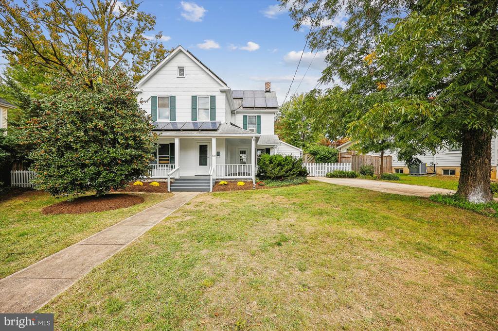 637 Ritchie Ave