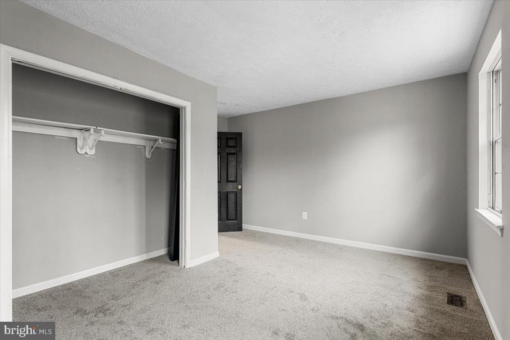 9101 Glenville Rd