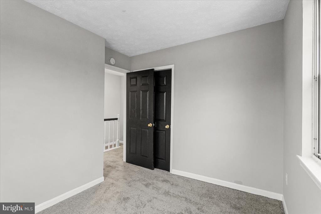 9101 Glenville Rd