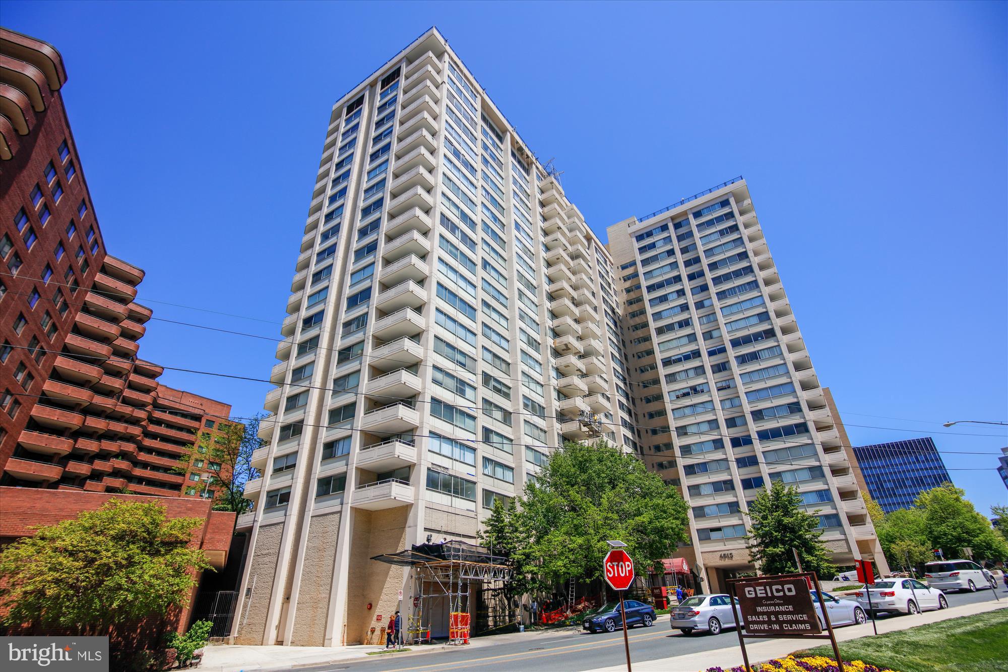 4515 WILLARD AVE #1104S