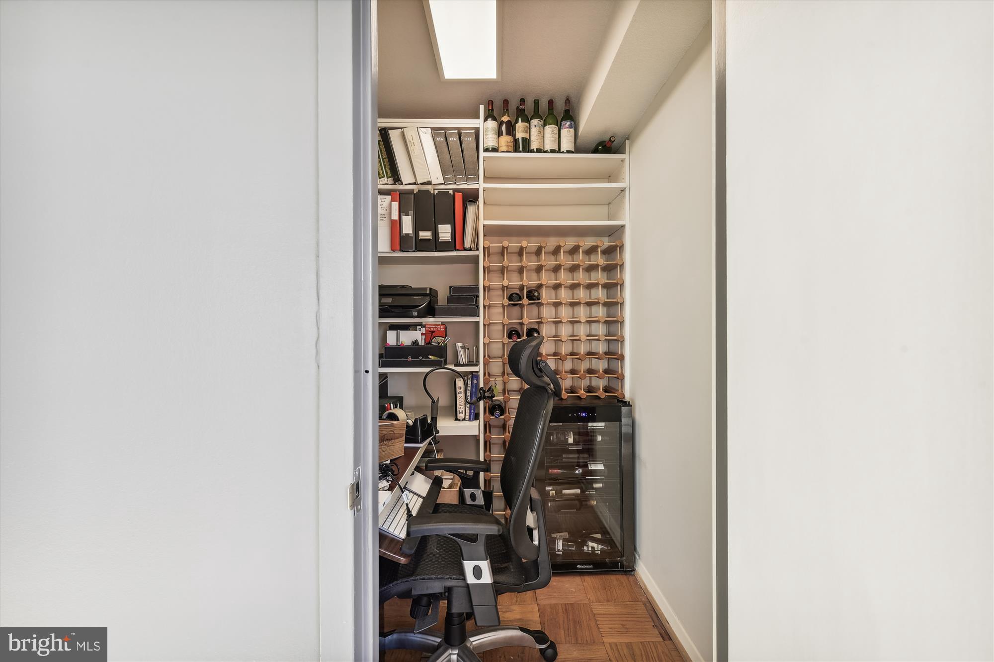 4515 WILLARD AVE #1104S