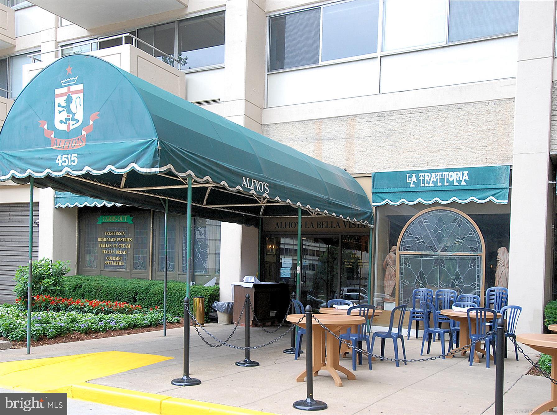 4515 WILLARD AVE #1104S