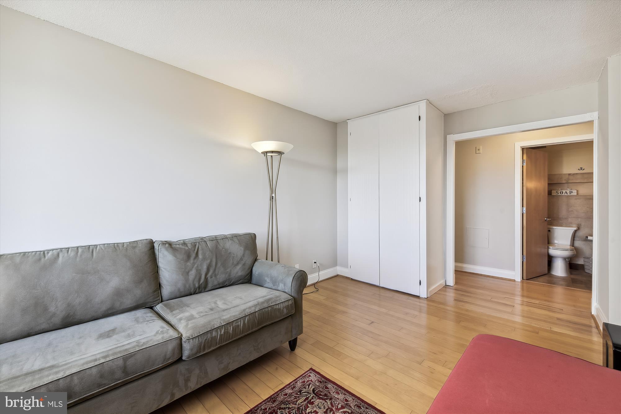 4515 WILLARD AVE #1104S