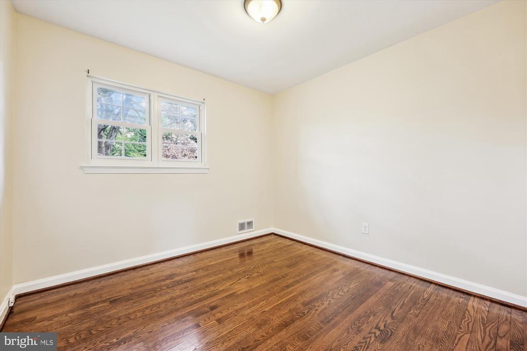 9314 Parkhill Ter