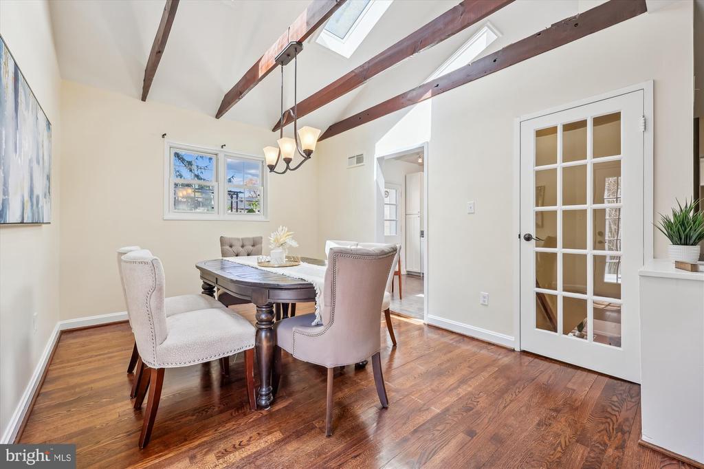 9314 Parkhill Ter