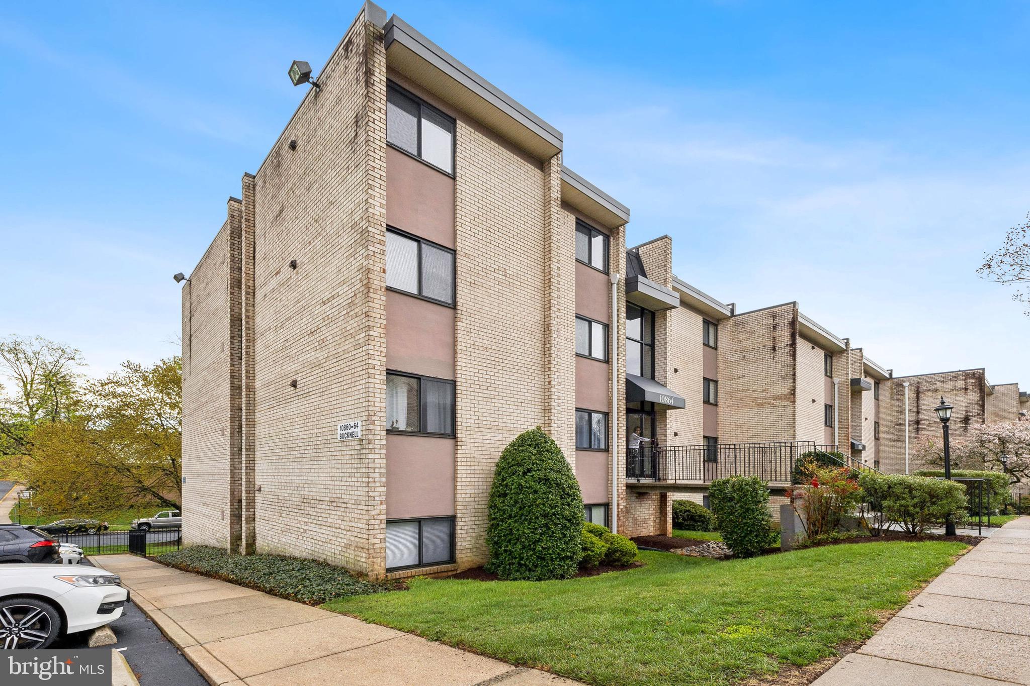 10864 Bucknell Dr #2