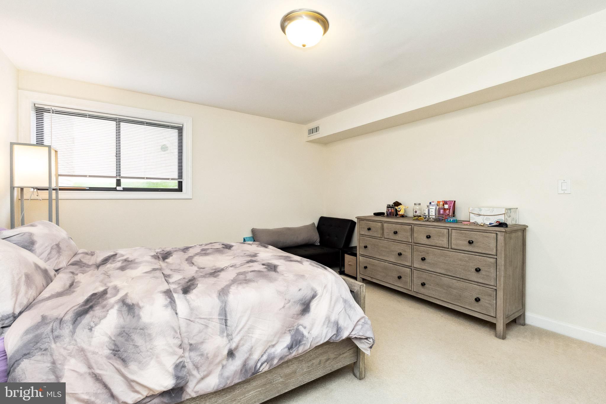 10864 Bucknell Dr #2